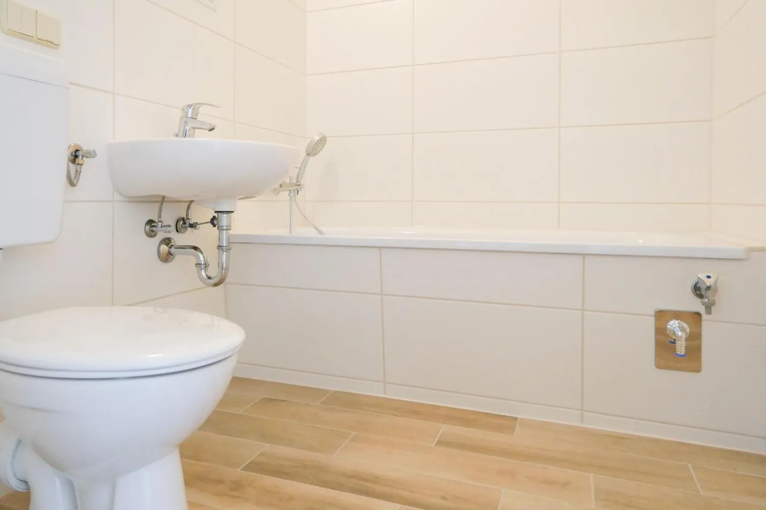 3 Zimmer Wohnung mit 57 m² in Magdeburg – Bild 2