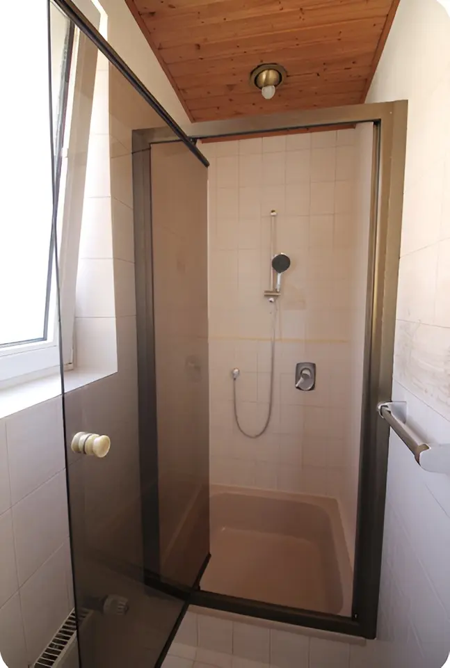 Shared room with 80 m² in Stuttgart – Photo 6