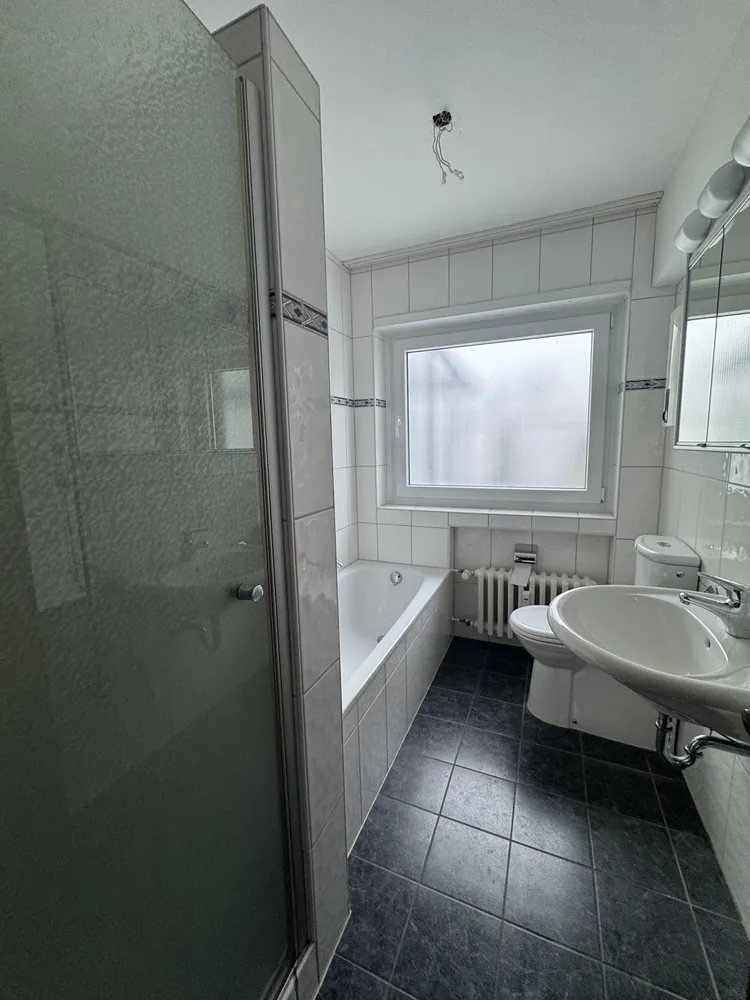 3 room apartment with 92 m² in Dormagen – Photo 2