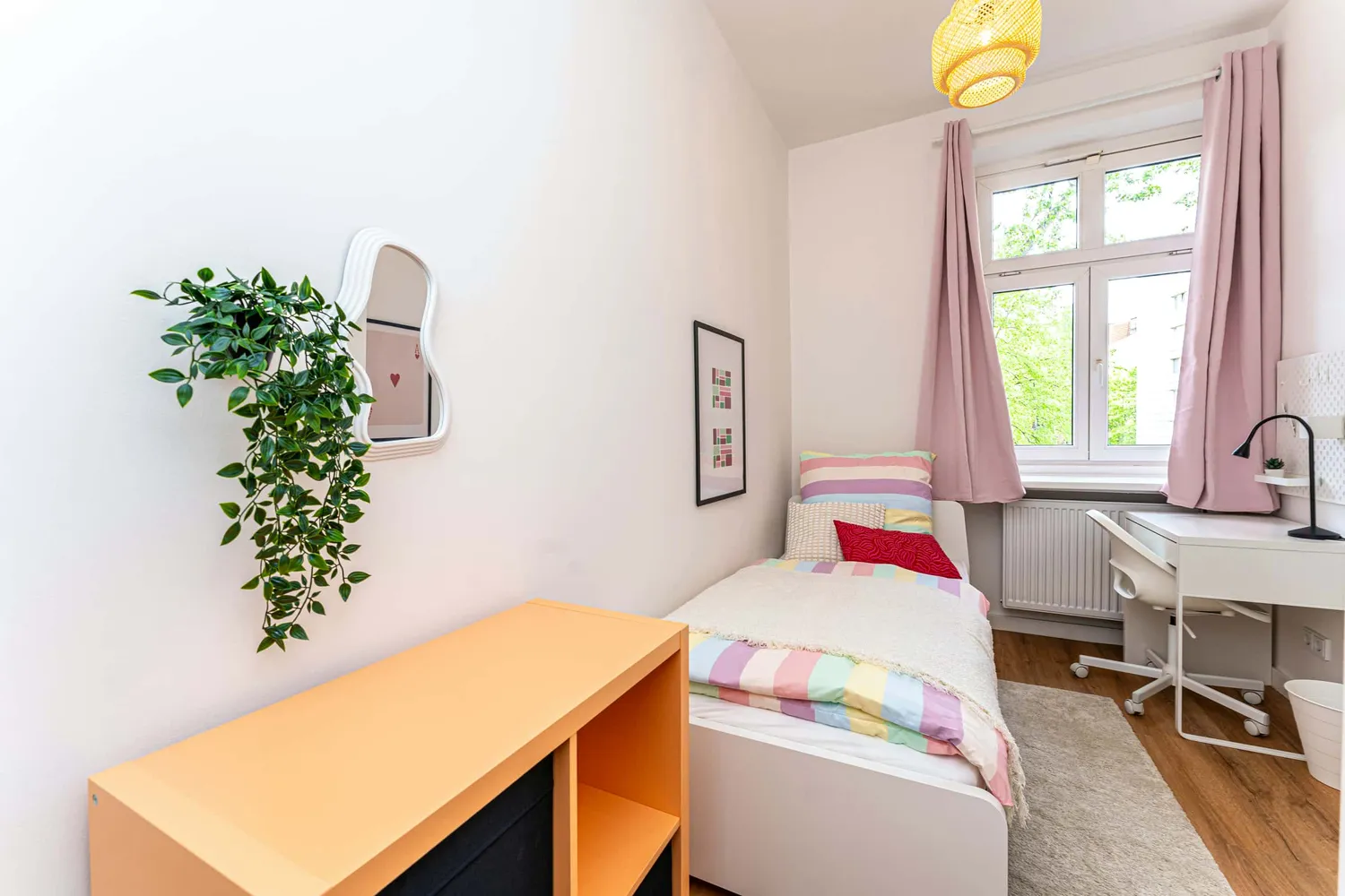 Shared room with 9 m² in Berlin – Photo 2