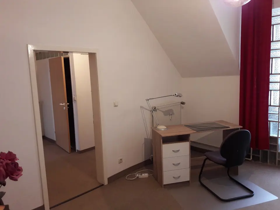 3 Zimmer Wohnung mit 68 m² in Hof – Bild 4