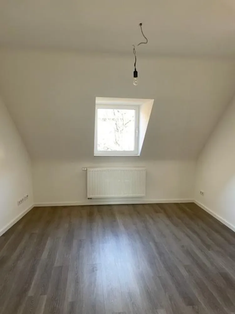 3 Zimmer Wohnung mit 65 m² in Köln – Bild 2