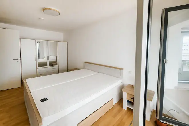 2 Zimmer Wohnung mit 65 m² in Köln – Bild 3