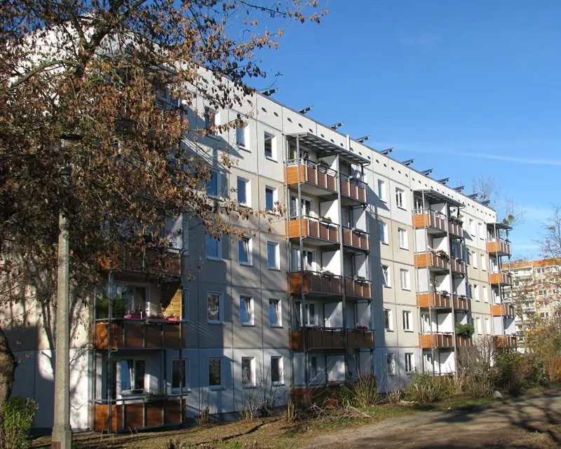 4 Zimmer Wohnung mit 72 m² in Neubrandenburg – Bild 2