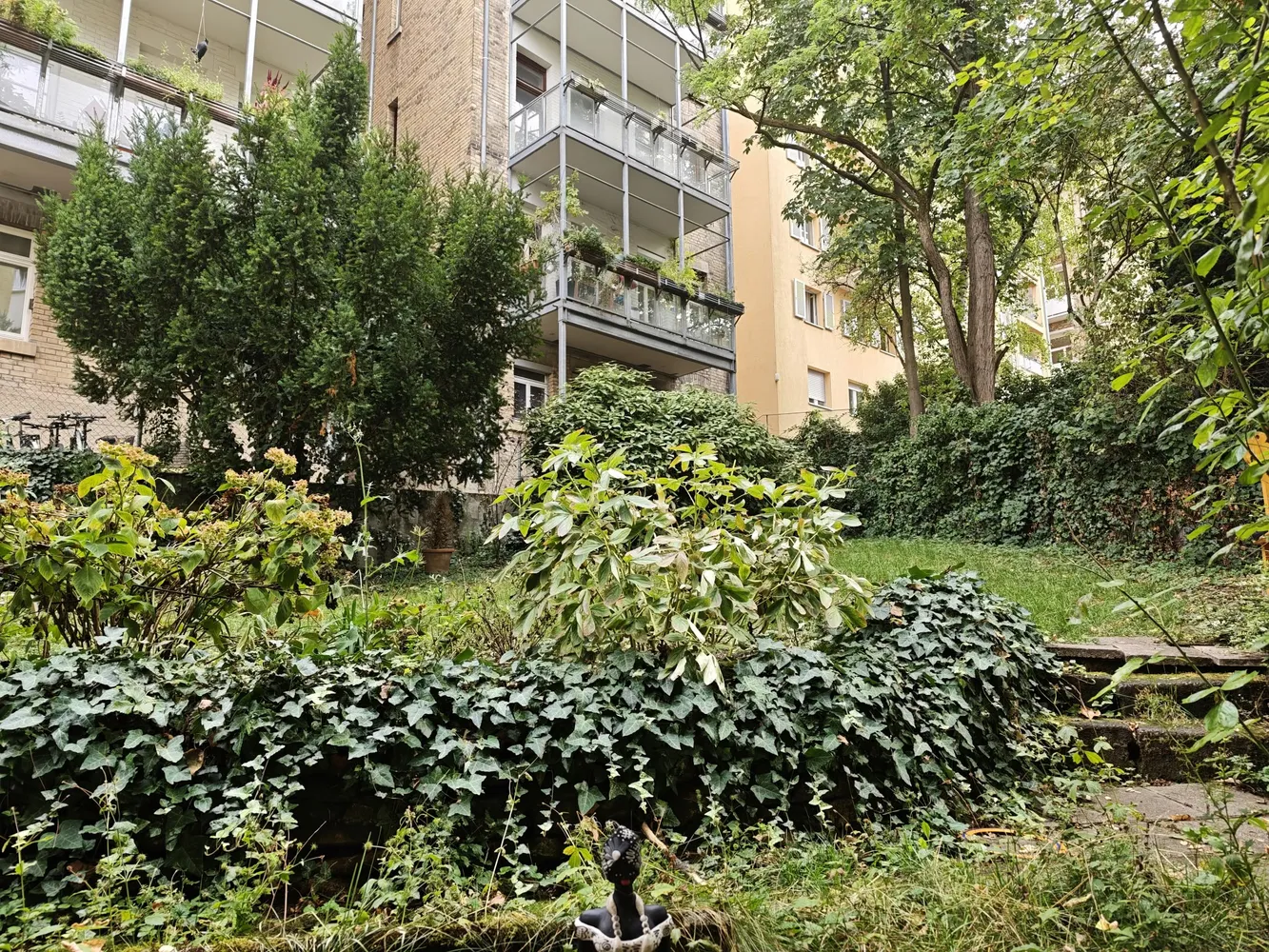 4 Zimmer Wohnung mit 98 m² in Stuttgart – Bild 1
