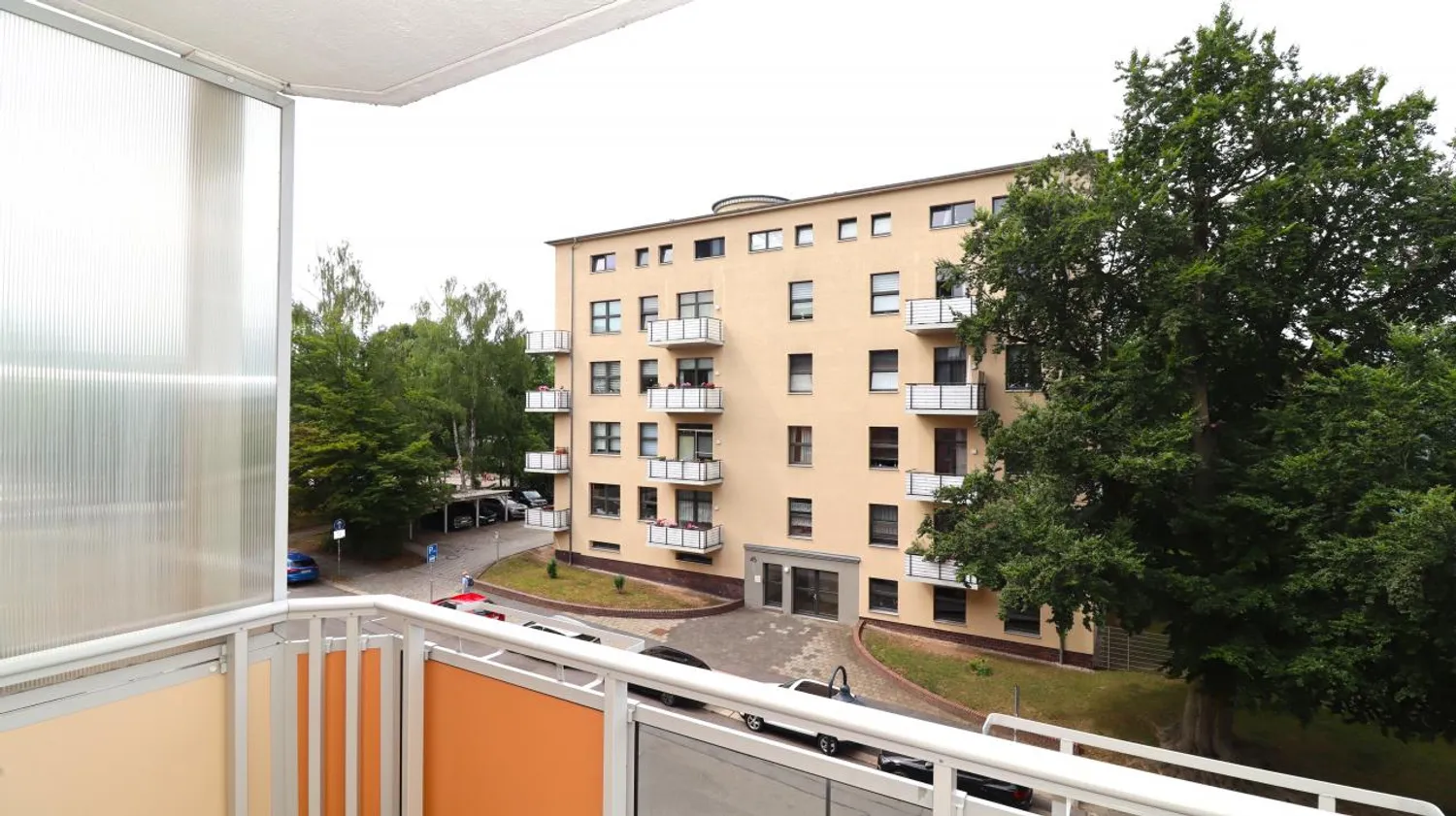 3 room apartment with 59 m² in Chemnitz – Photo 2