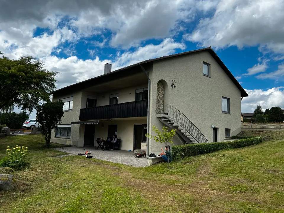 5 Zimmer Wohnung mit 130 m² in Donauwörth – Bild 1