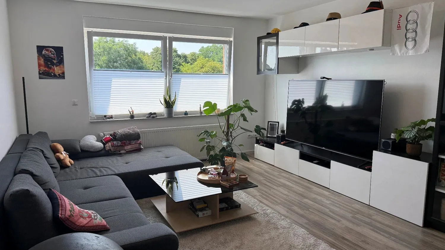 2 Zimmer Wohnung mit 64 m² in Köln – Bild 1