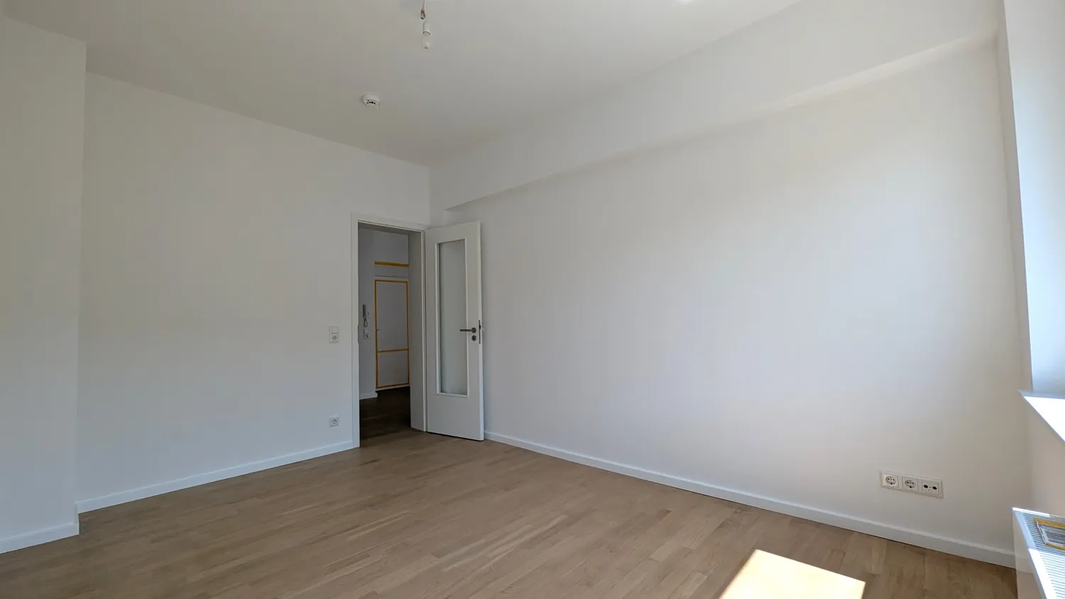 2 Zimmer Wohnung mit 53 m² in Düsseldorf – Bild 3