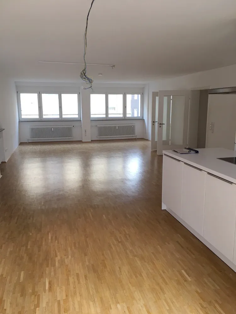 2 room apartment with 107 m² in Stuttgart – Photo 1