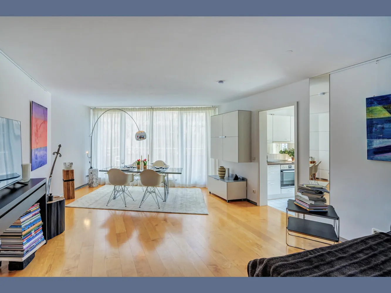 2 Zimmer Wohnung mit 64 m² in München – Bild 3