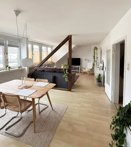 2 Zimmer Wohnung mit 69 m² in Düsseldorf – Bild 1
