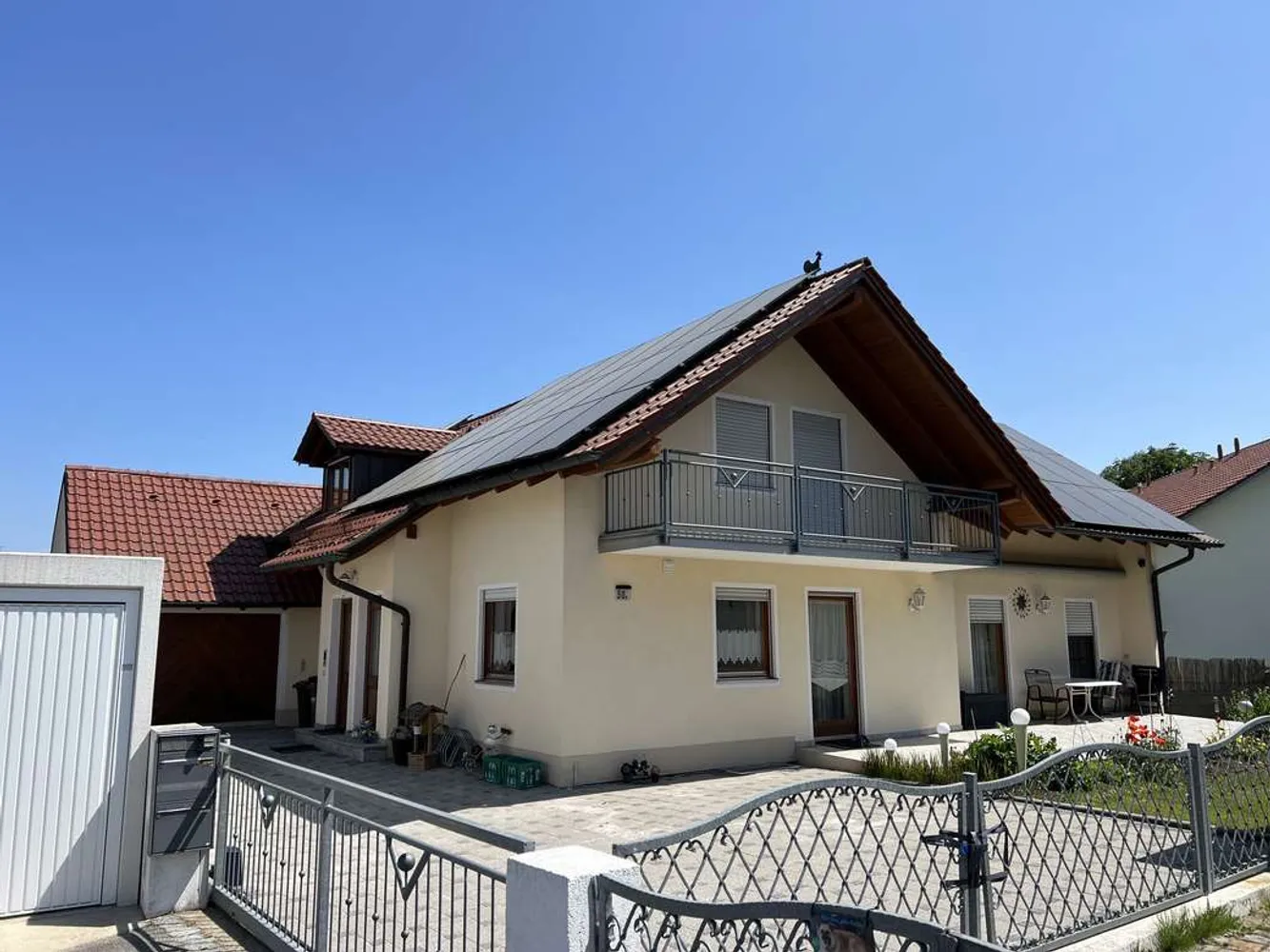 4 Zimmer Wohnung mit 135 m² in Straubing – Bild 1
