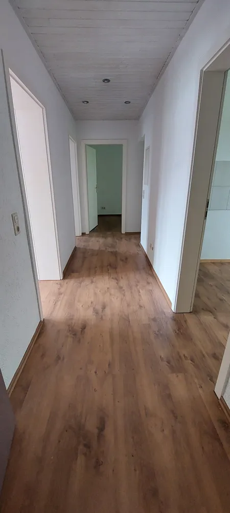 3 Zimmer Wohnung mit 66 m² in Suhl – Bild 2