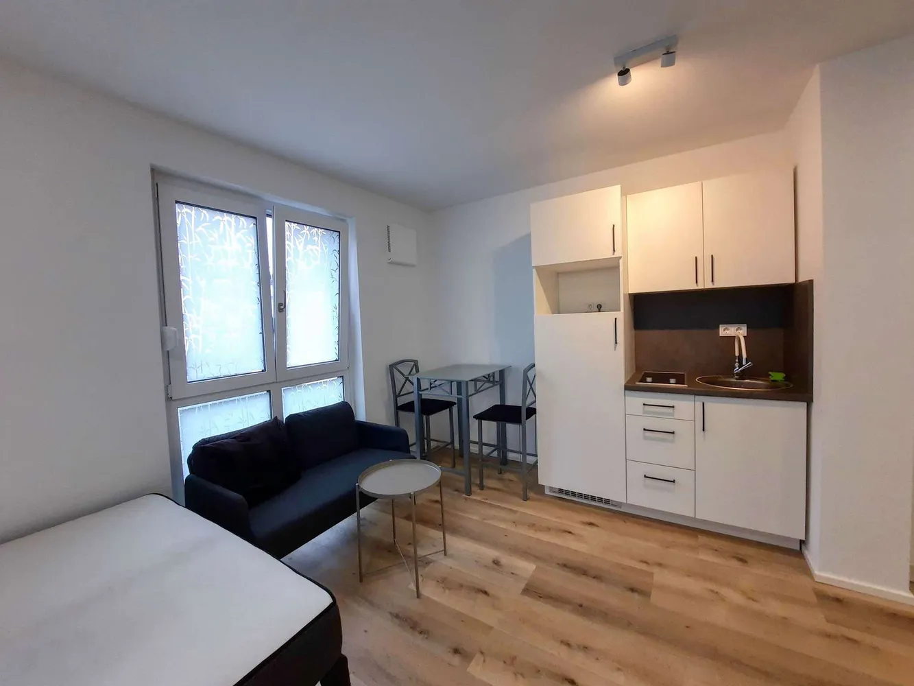 1 Zimmer Wohnung mit 24 m² in Augsburg – Bild 2