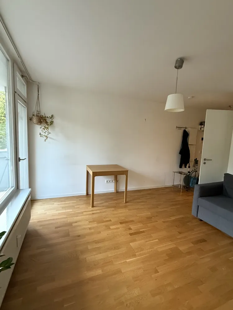 2 Zimmer Wohnung mit 40 m² in Berlin – Bild 2