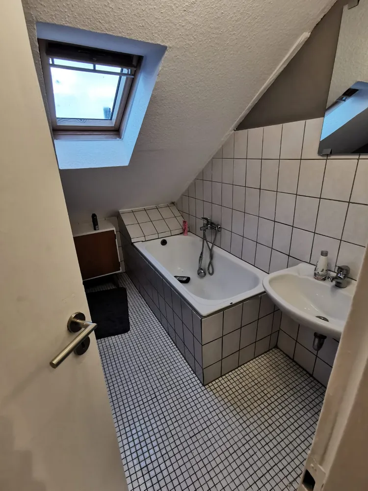 2 Zimmer Wohnung mit 32 m² in Krefeld – Bild 3