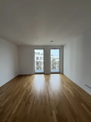 7 Zimmer Wohnung mit 119 m² in Dresden – Bild 2
