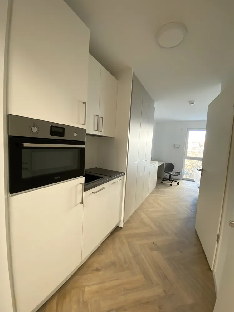 1 room apartment with 25 m² in Berlin – Photo 2