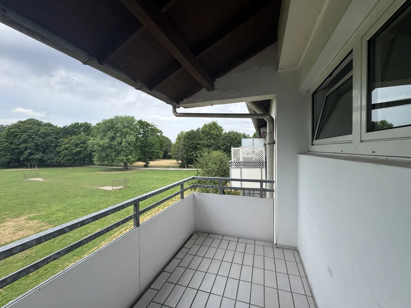2 Zimmer Wohnung mit 52 m² in Duisburg – Bild 1