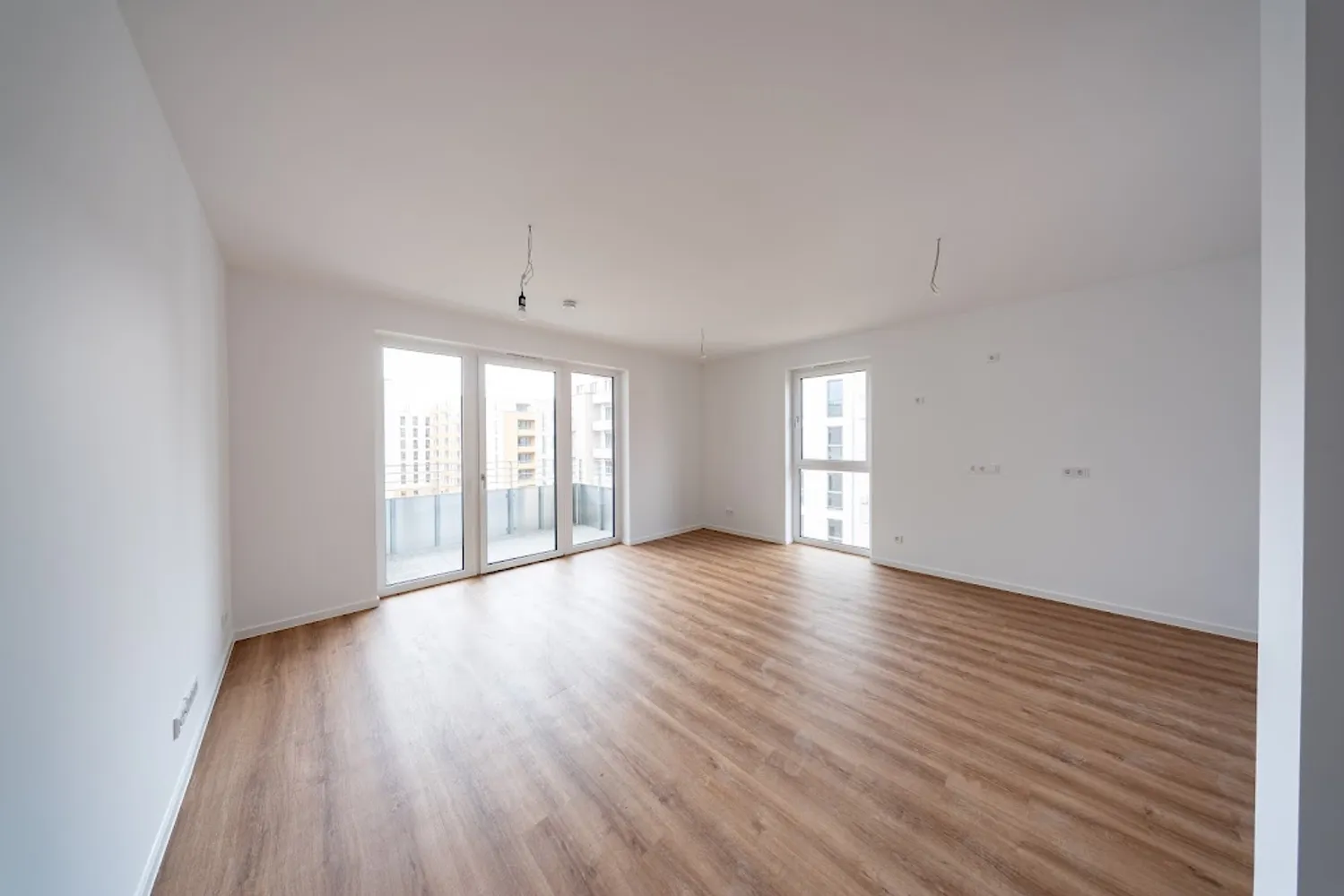 5 Zimmer Wohnung mit 102 m² in Berlin – Bild 2
