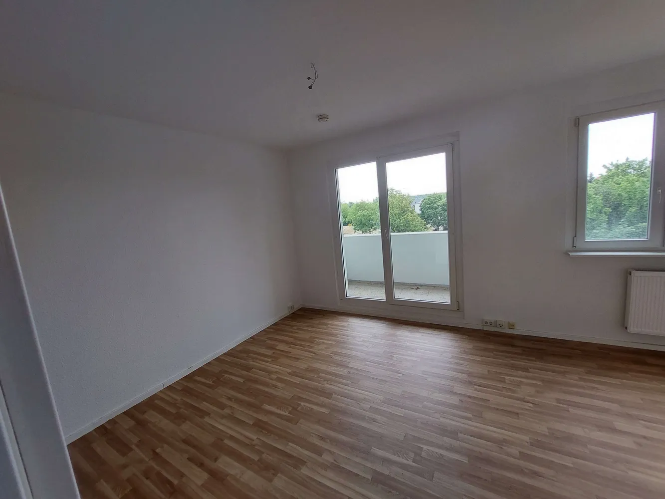 2 Zimmer Wohnung mit 60 m² in Halle (Saale) – Bild 1