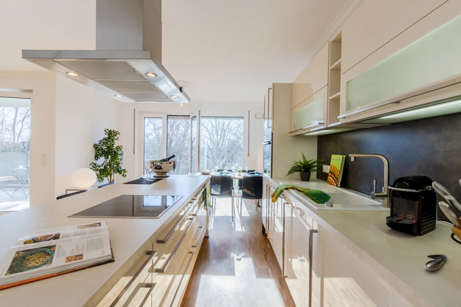 3 room apartment with 95 m² in Cologne – Photo 10