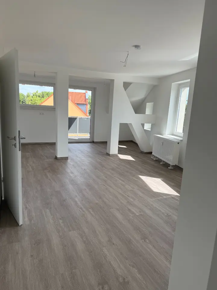 4 Zimmer Wohnung mit 108 m² in Finsterwalde – Bild 1