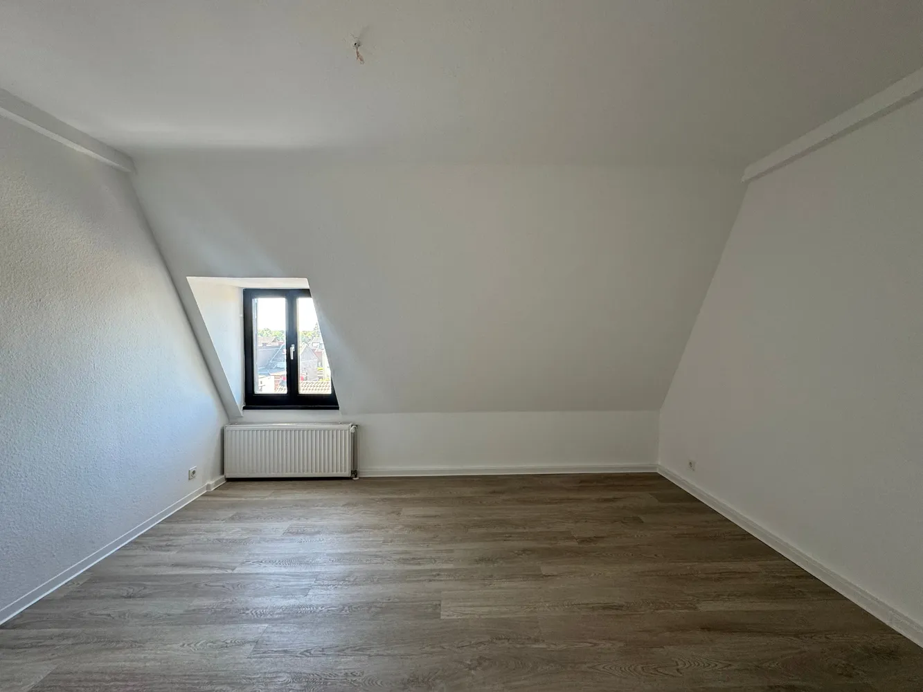 3 Zimmer Wohnung mit 90 m² in Mönchengladbach – Bild 4