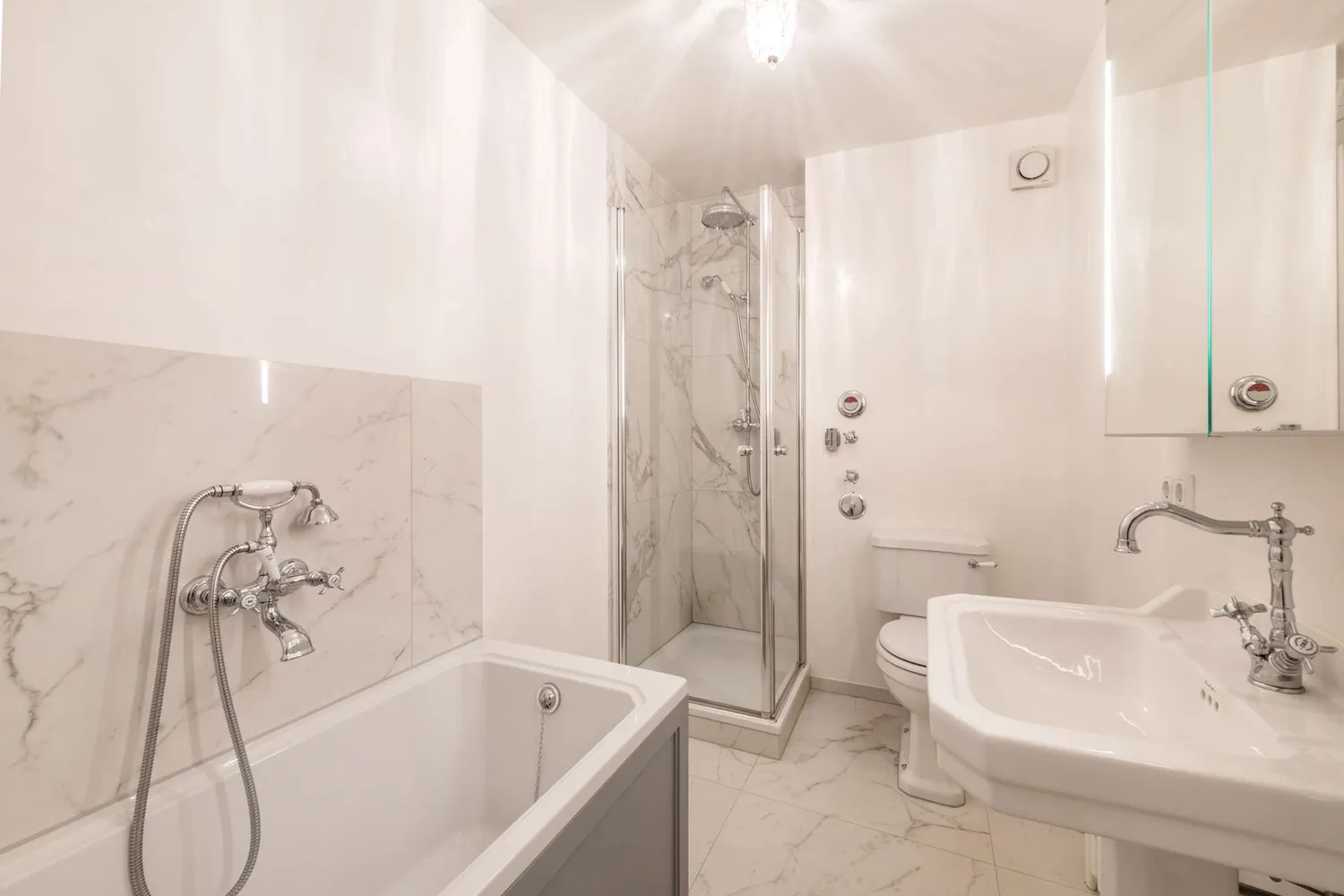 3 Zimmer Wohnung mit 103 m² in München – Bild 6