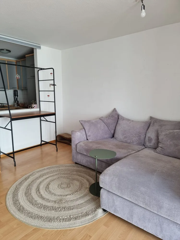 2 Zimmer Wohnung mit 55 m² in Wiesbaden – Bild 2