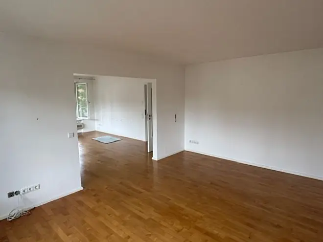 6 Zimmer Wohnung mit 192 m² in Freiburg im Breisgau – Bild 11