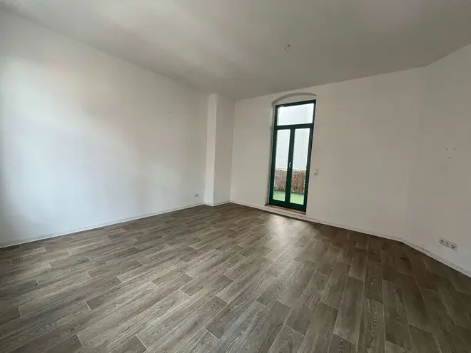 2 Zimmer Wohnung mit 75 m² in Halle (Saale) – Bild 4