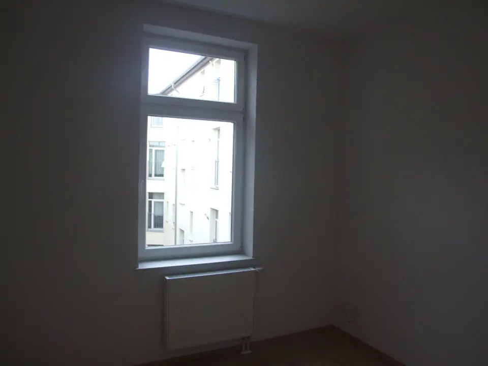 2 Zimmer Wohnung mit 57 m² in Halle (Saale) – Bild 3