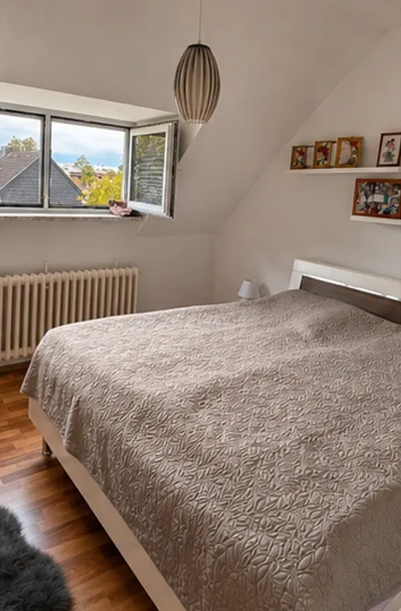5 Zimmer Wohnung mit 100 m² in Mönchengladbach – Bild 2