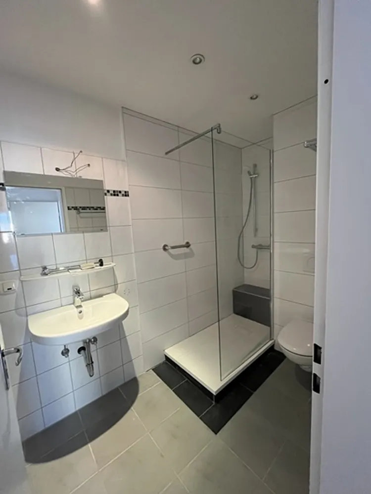 2 Zimmer Wohnung mit 63 m² in Bremerhaven – Bild 2