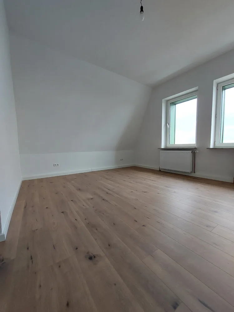 3 Zimmer Wohnung mit 114 m² in Oberhausen – Bild 1