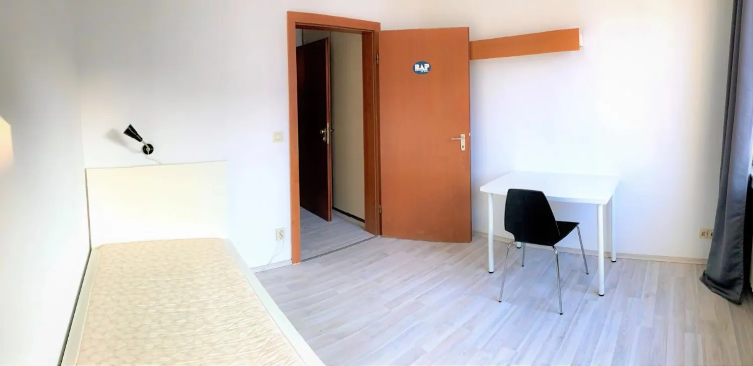 1 Zimmer Wohnung mit 12 m² in Duisburg – Bild 2