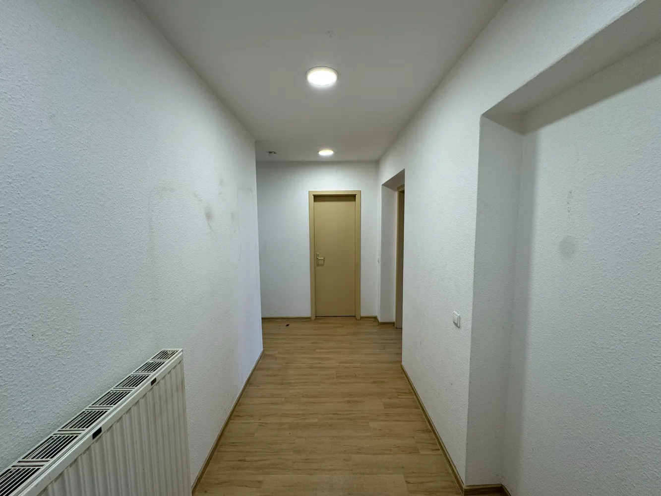 3 Zimmer Wohnung mit 96 m² in Halle (Saale) – Bild 2