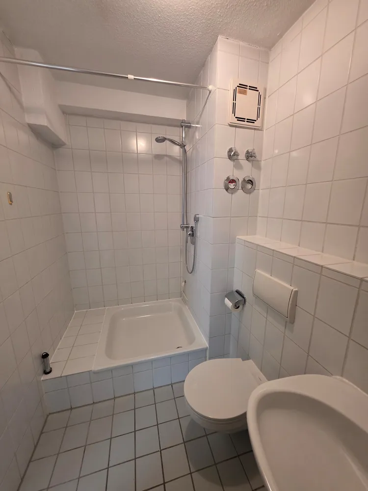 1 room apartment with 25 m² in Regensburg – Photo 7