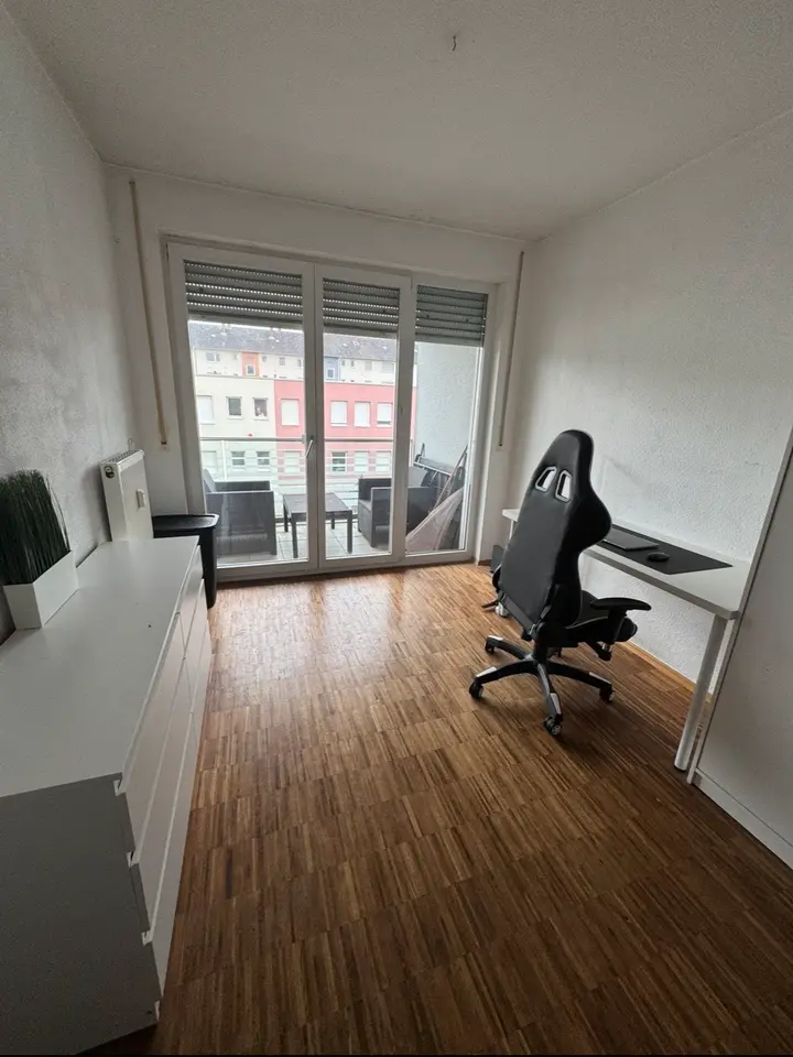 WG-Zimmer mit 15 m² in Karlsruhe – Bild 4