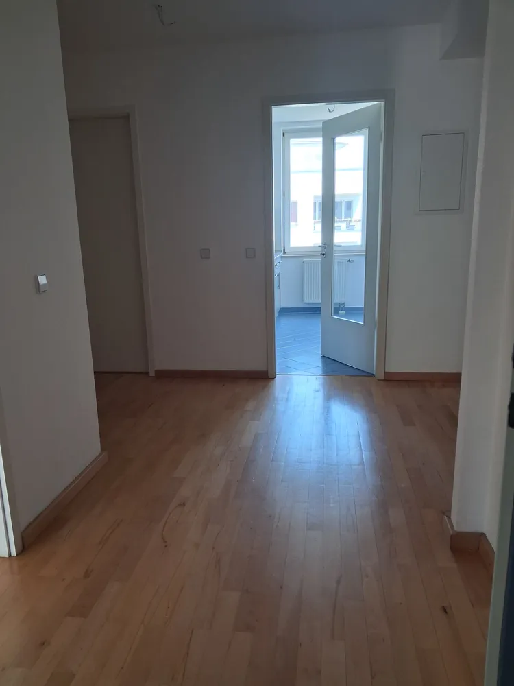 2 Zimmer Wohnung mit 60 m² in Berlin – Bild 7