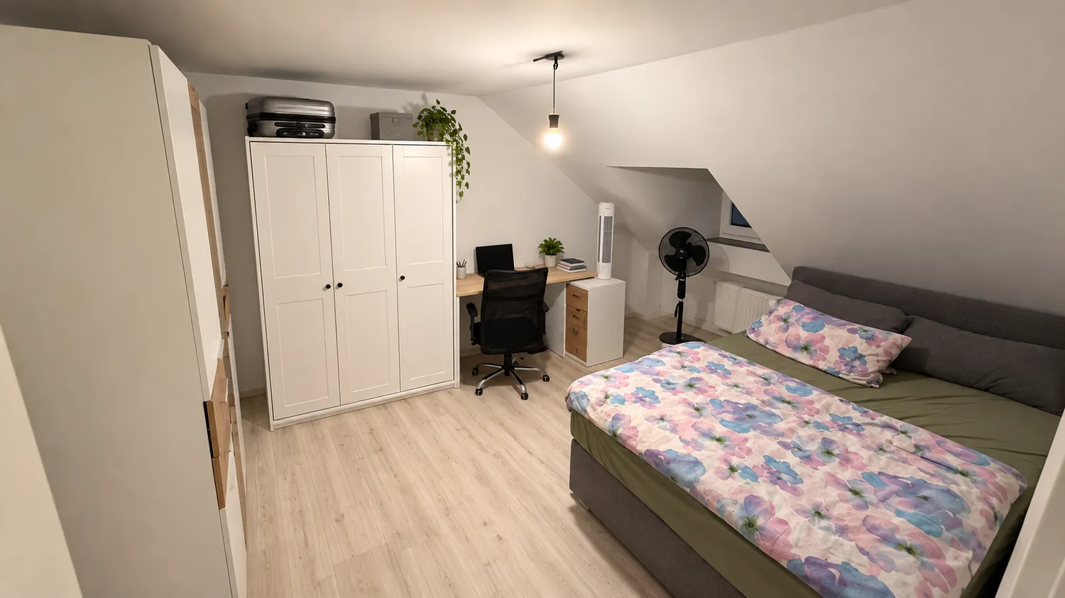 4 Zimmer Wohnung mit 121 m² in Mönchengladbach – Bild 3