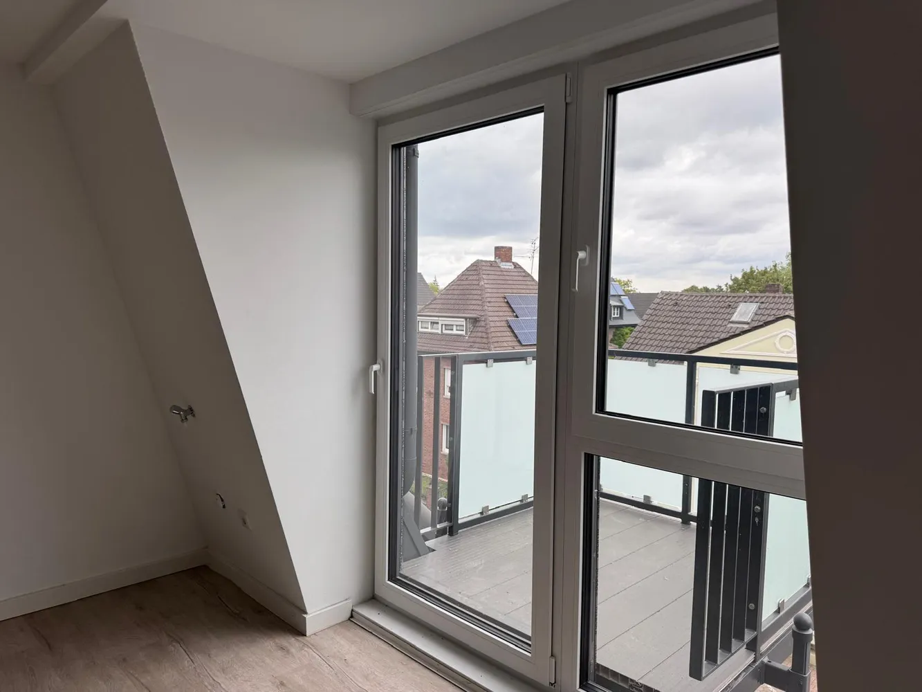 4 Zimmer Wohnung mit 110 m² in Moers – Bild 4