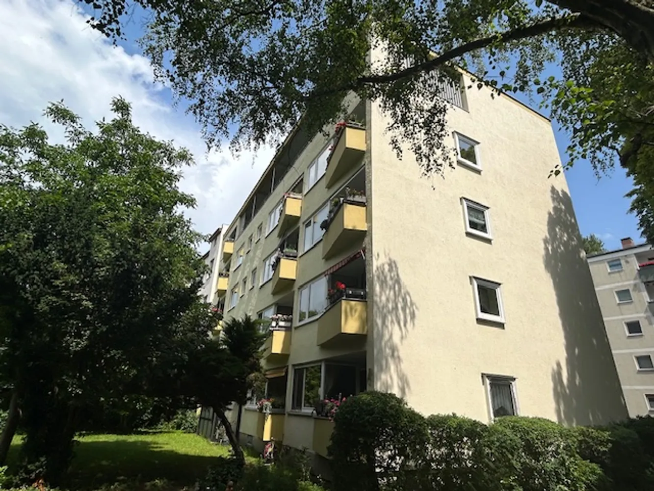 3 room apartment with 80 m² in Berlin – Photo 1