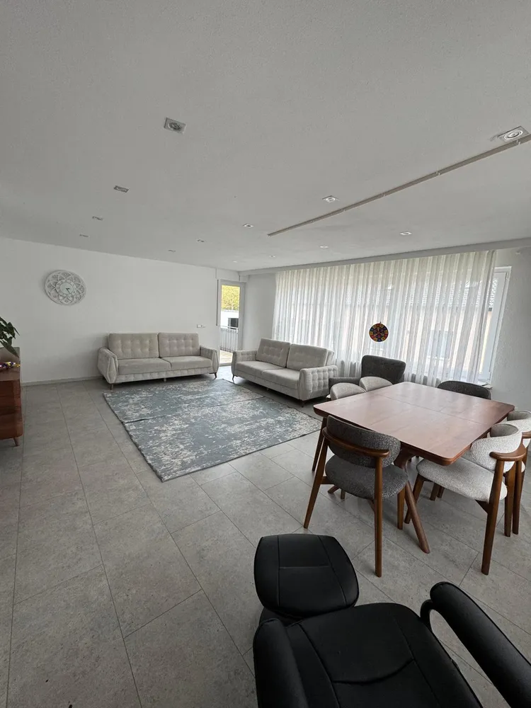 4 Zimmer Wohnung mit 120 m² in Crailsheim – Bild 2