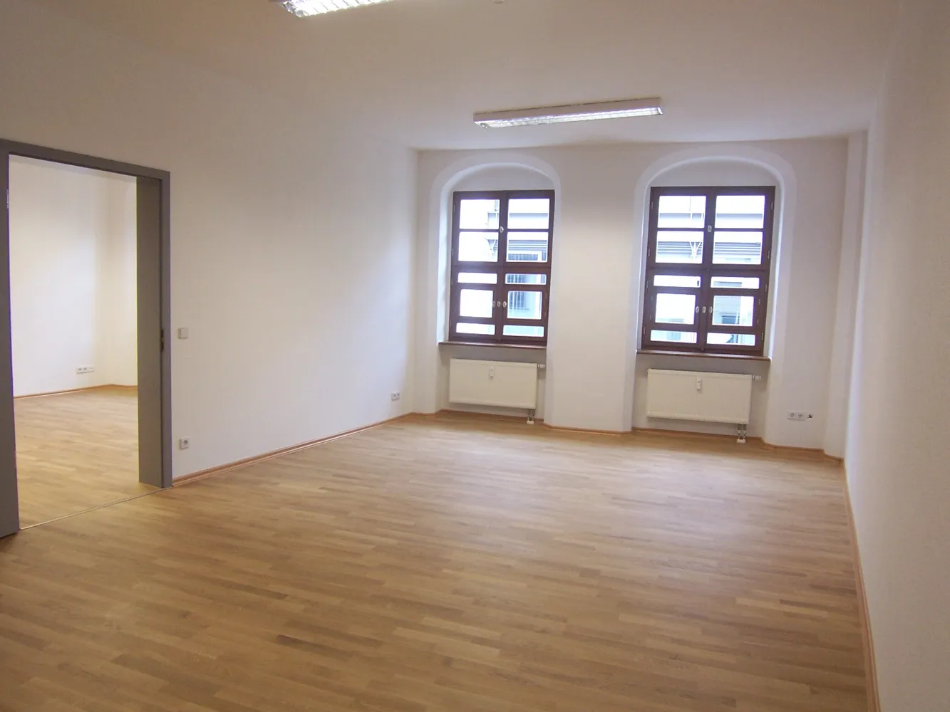 10 Zimmer Wohnung mit 3400 m² in Leipzig – Bild 8