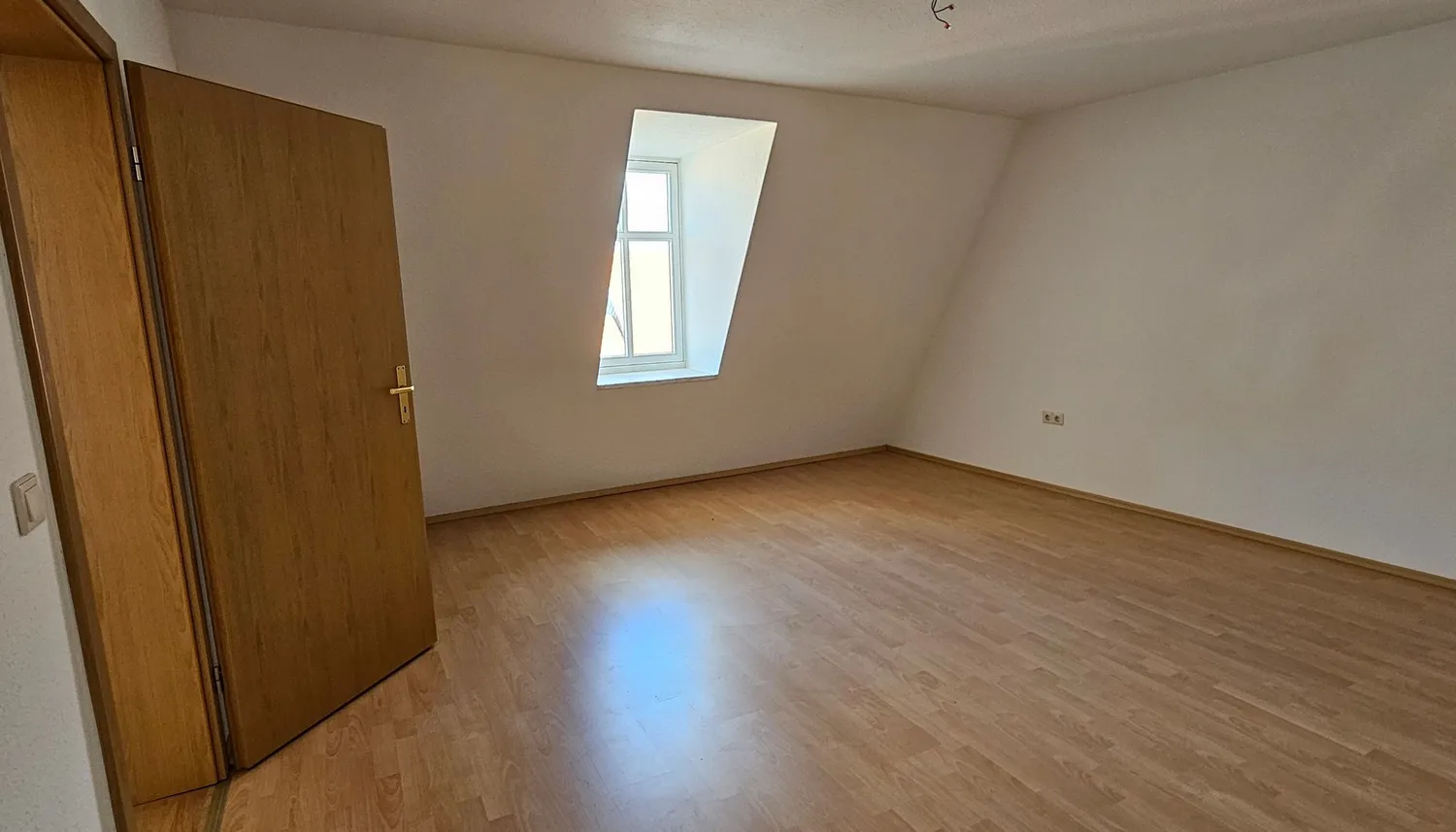 2 room apartment with 78 m² in Mühlhausen – Photo 1