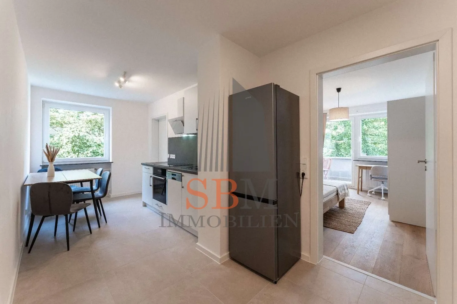 Shared room with 11 m² in Munich – Photo 1