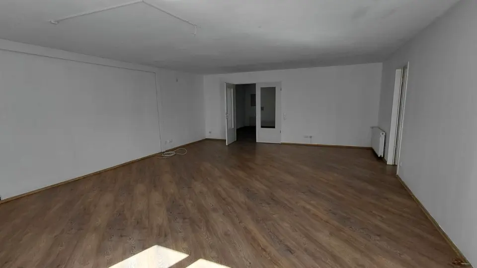 3 Zimmer Wohnung mit 147 m² in Hof – Bild 8